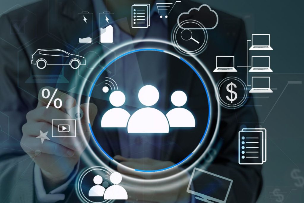 Explore Essential HRIS Features that Can Fix Workflow Bottlenecks